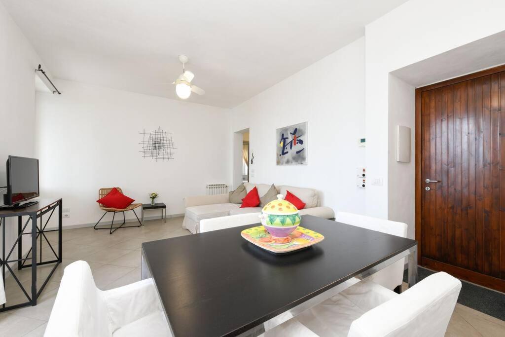 Oleandro Apartment Directly On The Lake Gargnano Ngoại thất bức ảnh