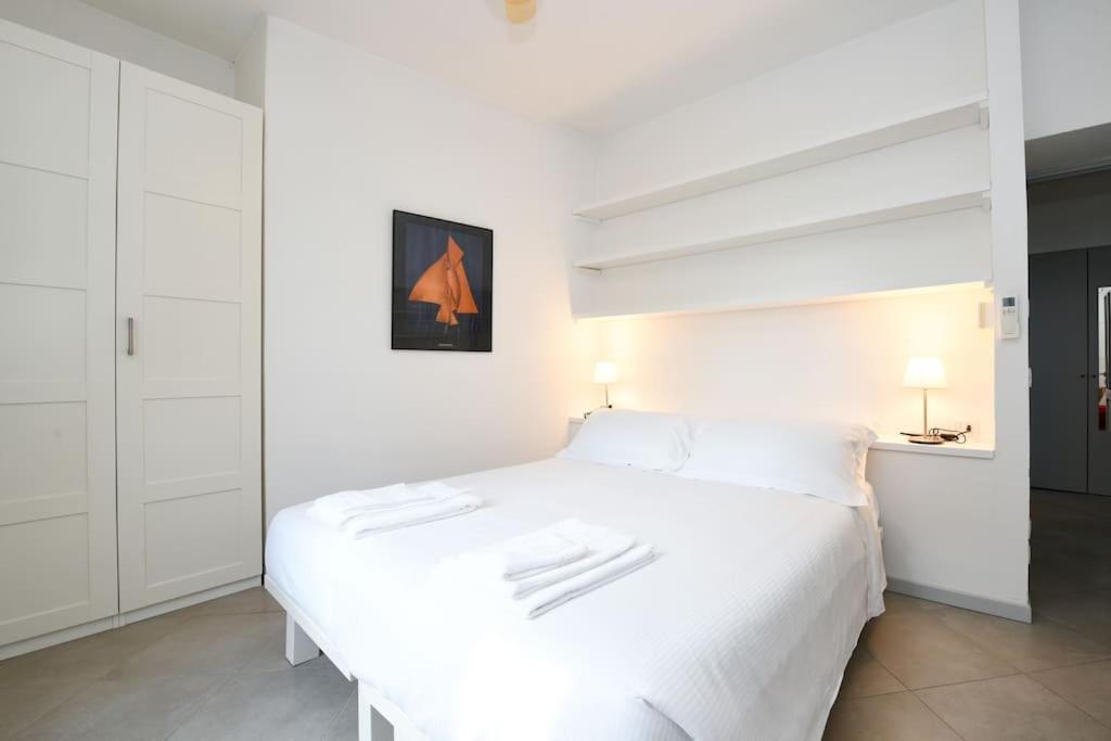 Oleandro Apartment Directly On The Lake Gargnano Ngoại thất bức ảnh